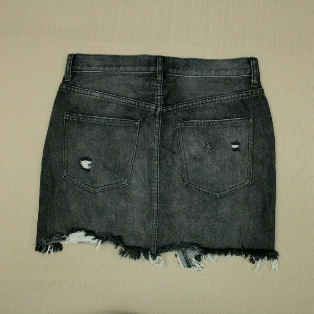 Free People We The Free Relaxed & Destroyed Skirt Women's Size 26 Black Denim